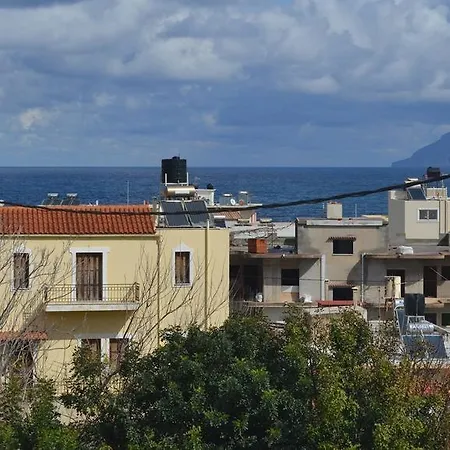 Hébergement de vacances Stone House With Sea View Next To *